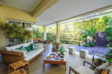 Casa de Condomínio com 4 Quartos à venda, 594m² no Jardim Petrópolis, São Paulo