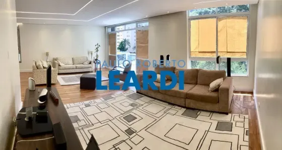 Apartamento com 3 Quartos para venda ou aluguel, 235m² no Jardim Paulista, São Paulo