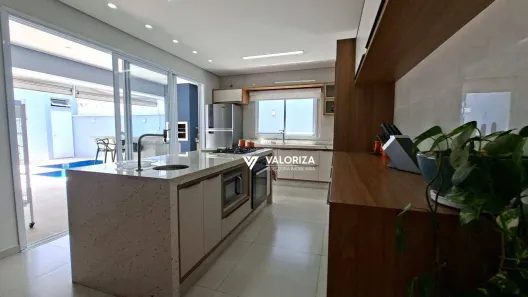 Casa de Condomínio com 3 Quartos à venda, 180m² no Aparecidinha, Sorocaba