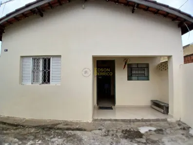 Casa com 3 Quartos para alugar, 97m² no Vila Rica, Pindamonhangaba