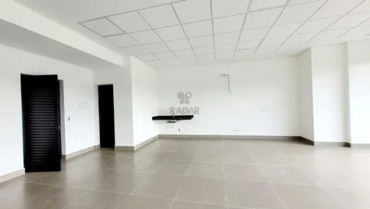Sala Comercial para alugar, 32m² no Swiss Park, Campinas