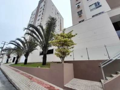 Apartamento com 2 Quartos à venda, 60m² no São Luiz, Brusque