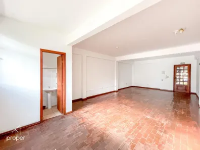 Sala Comercial com 1 Quarto para alugar, 144m² no Centro, Pelotas