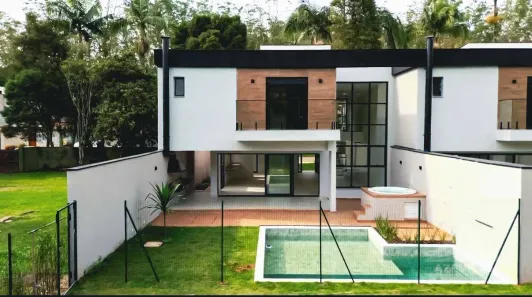 Sobrado com 4 Quartos à venda, 341m² no Represa, Ribeirão Pires