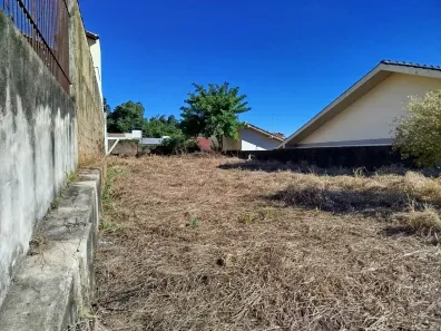 Lote/Terreno à venda, 300m² no Canudos, Novo Hamburgo
