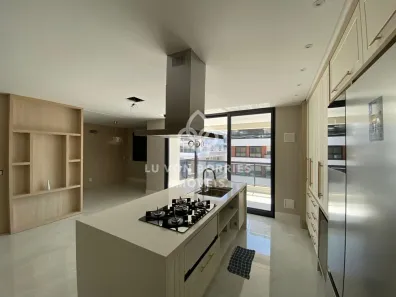 Apartamento com 3 Quartos à venda, 145m² no Jurerê, Florianópolis