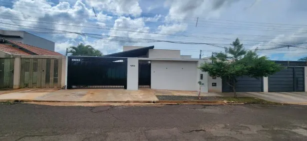 Casa com 2 Quartos à venda, 112m² no Jardim Tropical, Campo Grande