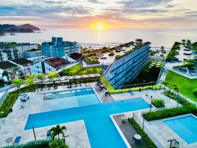 Apartamento com 4 Quartos à venda, 183m² no Praia Grande, Ubatuba
