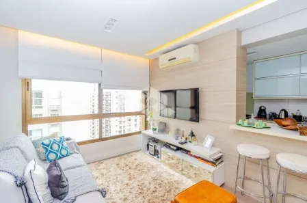 Apartamento com 2 Quartos à venda, 65m² no Passo da Areia, Porto Alegre