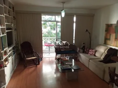 Apartamento com 3 Quartos à venda, 120m² no Nogueira, Petrópolis
