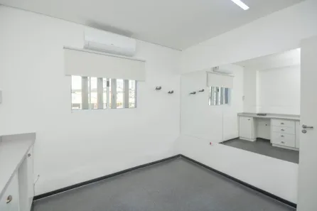 Ponto Comercial para alugar, 18m² no Canindé, São Paulo