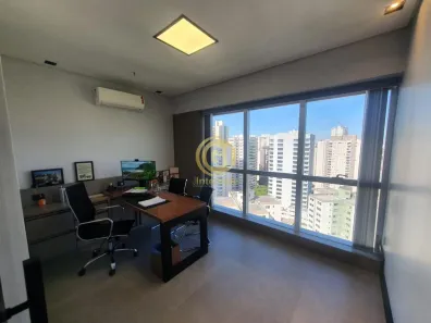 Sala Comercial à venda, 72m² no Parque Residencial Aquarius, São José dos Campos