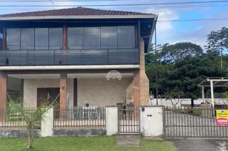 Sobrado com 5 Quartos à venda, 237m² no Continental, Itapoá