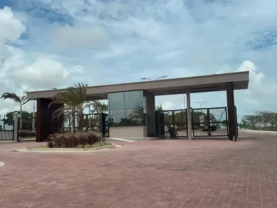 Lote/Terreno à venda, 200m² no Mangabeira, Eusébio