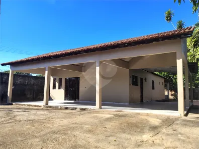 Casa com 3 Quartos à venda, 196m² no Caranã, Boa Vista