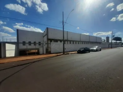 Prédio Comercial para alugar, 3603m² no Jardim das Flores, Araraquara