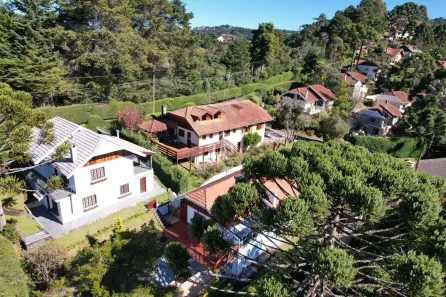 Casa de Condomínio com 4 Quartos à venda, 250m² no Jardim Andira, Campos do Jordão