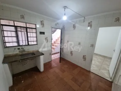 Casa com 1 Quarto para alugar, 75m² no Vila Margarida, São Paulo