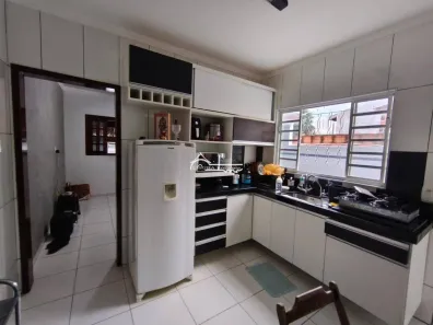 Casa com 2 Quartos à venda, 145m² no Residencial Altos do Bosque, São José dos Campos