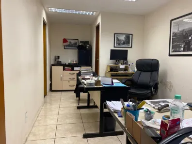 Sala Comercial à venda, 331m² no Vila Azevedo, São Paulo