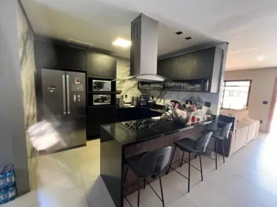 Sobrado com 3 Quartos à venda, 127m² no Industrial, Porto Velho