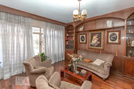 Casa com 3 Quartos à venda, 170m² no Jardim Aeroporto, São Paulo