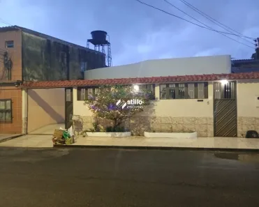 Casa com 3 Quartos à venda, 200m² no Parque 10 de Novembro, Manaus