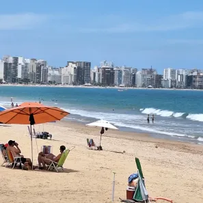 Apartamento com 4 Quartos para alugar, 164m² no Praia do Morro, Guarapari