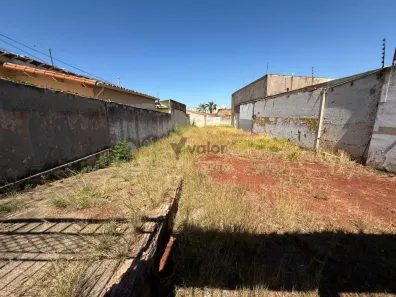 Lote/Terreno à venda, 305m² no Parque Taquaral, Campinas