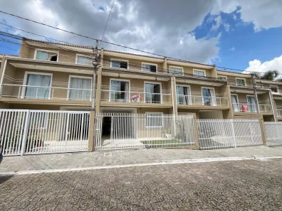 Casa de Condomínio com 4 Quartos à venda, 124m² no Bom Jesus, São José dos Pinhais