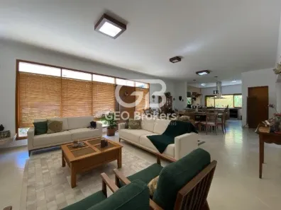 Casa com 3 Quartos à venda, 380m² no Jardim Siesta, Jacareí