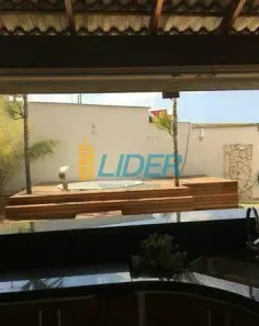 Casa com 3 Quartos à venda, 240m² no Tubalina, Uberlândia