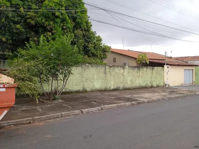 Lote/Terreno à venda, 740m² no Vila Brasília, Aparecida de Goiânia