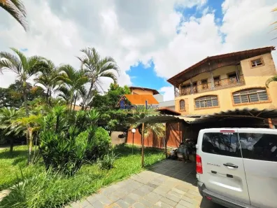 Casa com 4 Quartos à venda, 450m² no Braúnas, Belo Horizonte