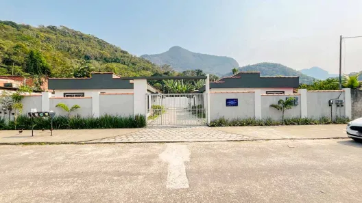 Casa de Condomínio com 2 Quartos à venda, 42m² no Jardim Nazareno (Vila Inhomirim), Magé
