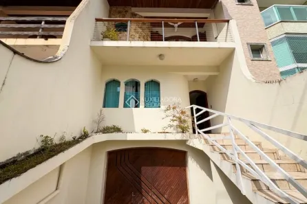 Sobrado com 5 Quartos à venda, 371m² no Vila Humaitá, Santo André