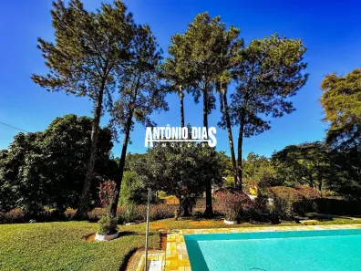 Casa com 5 Quartos à venda, 335m² no Novo Horizonte, Juiz de Fora