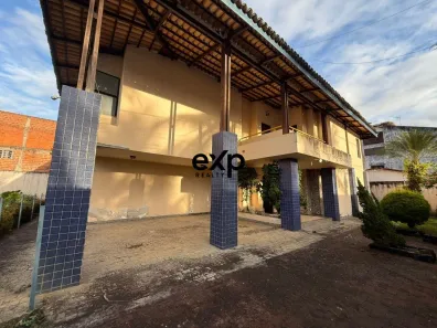 Casa com 6 Quartos à venda, 250m² no Valença, Valença