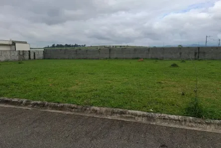 Lote/Terreno à venda, 300m² no Residencial Colinas, Caçapava