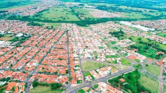 Lote/Terreno à venda, 226m² no Conjunto Habitacional Duas Vendas, São José do Rio Preto