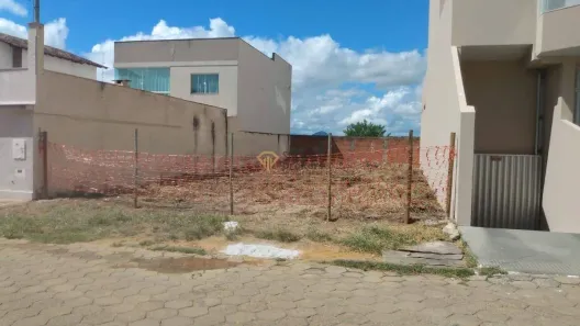 Lote/Terreno à venda, 282m² no Maria das Graças, Colatina