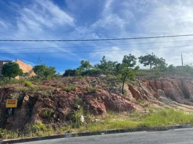 Lote/Terreno à venda, 200m² no Bonanza, Santa Luzia
