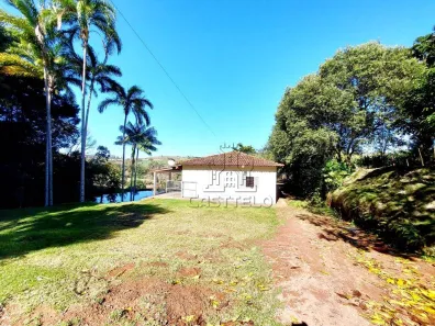 Fazenda/Sítio com 3 Quartos à venda, 200m² no Irerê, Londrina