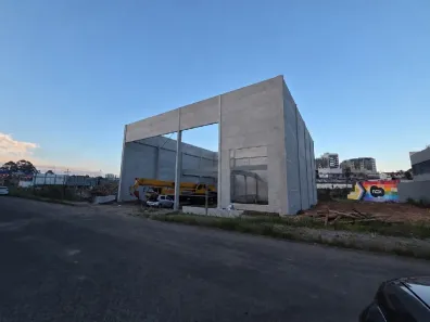 Prédio Comercial para alugar, 1050m² no Sanvitto, Caxias do Sul