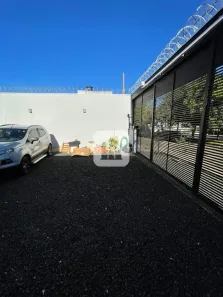 Sobrado com 2 Quartos para alugar, 60m² no Marta Helena, Uberlândia