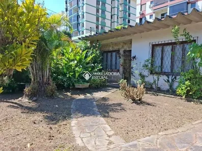 Casa com 2 Quartos à venda, 134m² no Tristeza, Porto Alegre