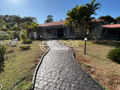 Fazenda/Sítio com 5 Quartos à venda, 1000m² no Mansões Aeroporto, Uberlândia