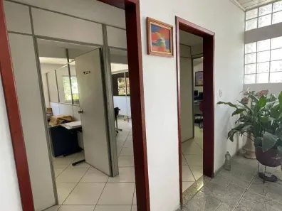 Prédio Comercial à venda, 585m² no Centro, Itaboraí