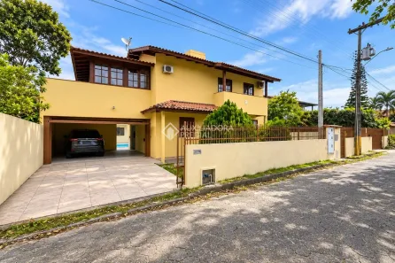 Casa com 7 Quartos à venda, 500m² no Campeche, Florianópolis