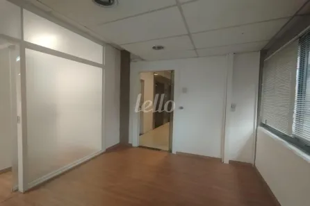 Sala Comercial para alugar, 178m² no Água Branca, São Paulo
